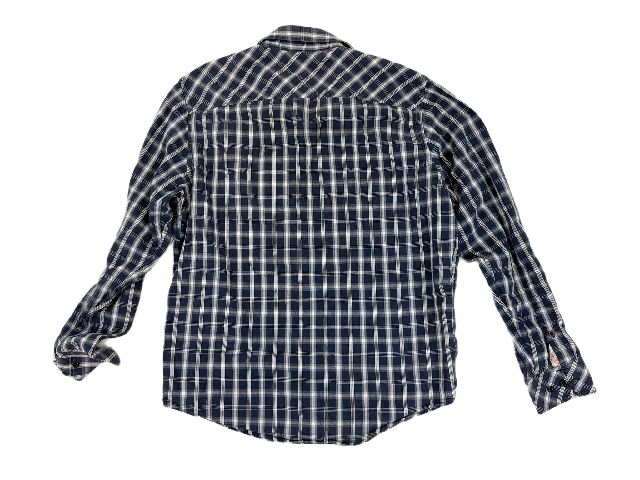 Lot 15 - Men's Designer Branded Wholesale Mixed Shirts Barbour and Timberland - Image 9