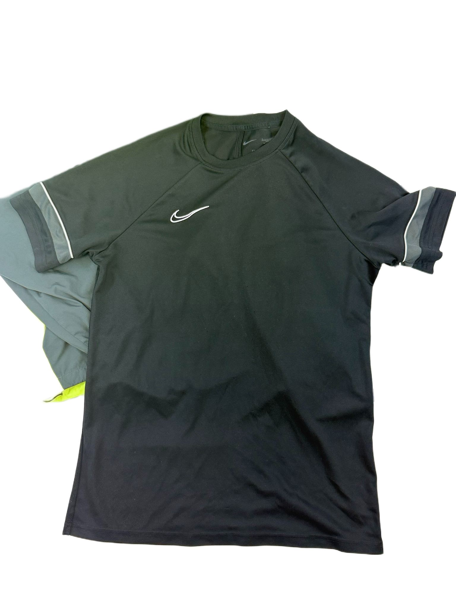 Lot 16 - Nike Sportswear Mixed Bundle for Resale - Image 13
