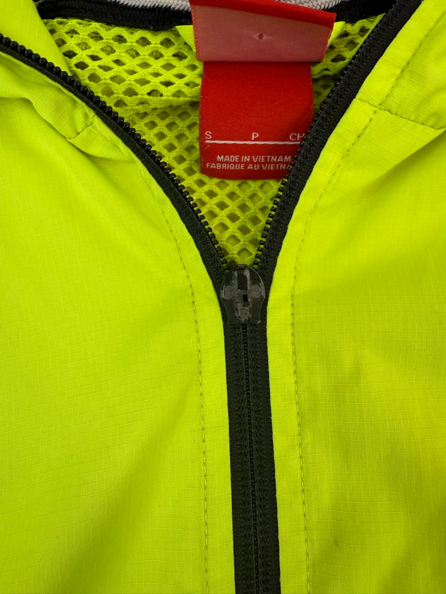 Lot 16 - Nike Sportswear Mixed Bundle for Resale - Image 8