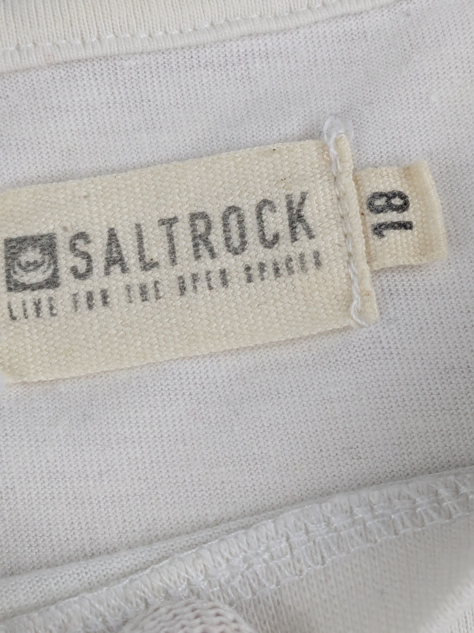 Lot 14 - Mixed Branded T-Shirt Bundle – Adidas, Vans, Superdry, Saltrock & England Reseller Lot - Image 11