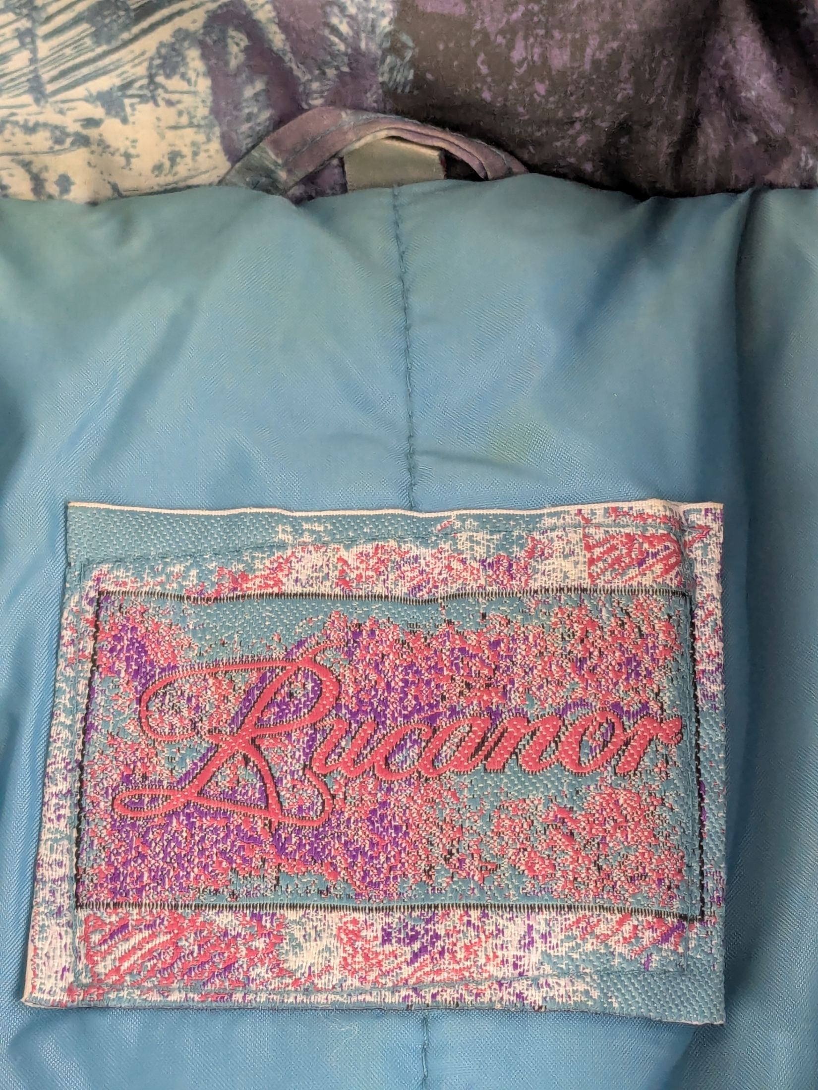 Lot 24 - Women’s & Unisex Designer Coat Bundle – Superdry, Cashmere Blend, Vintage & Branded Reseller Lot x5 - Image 8