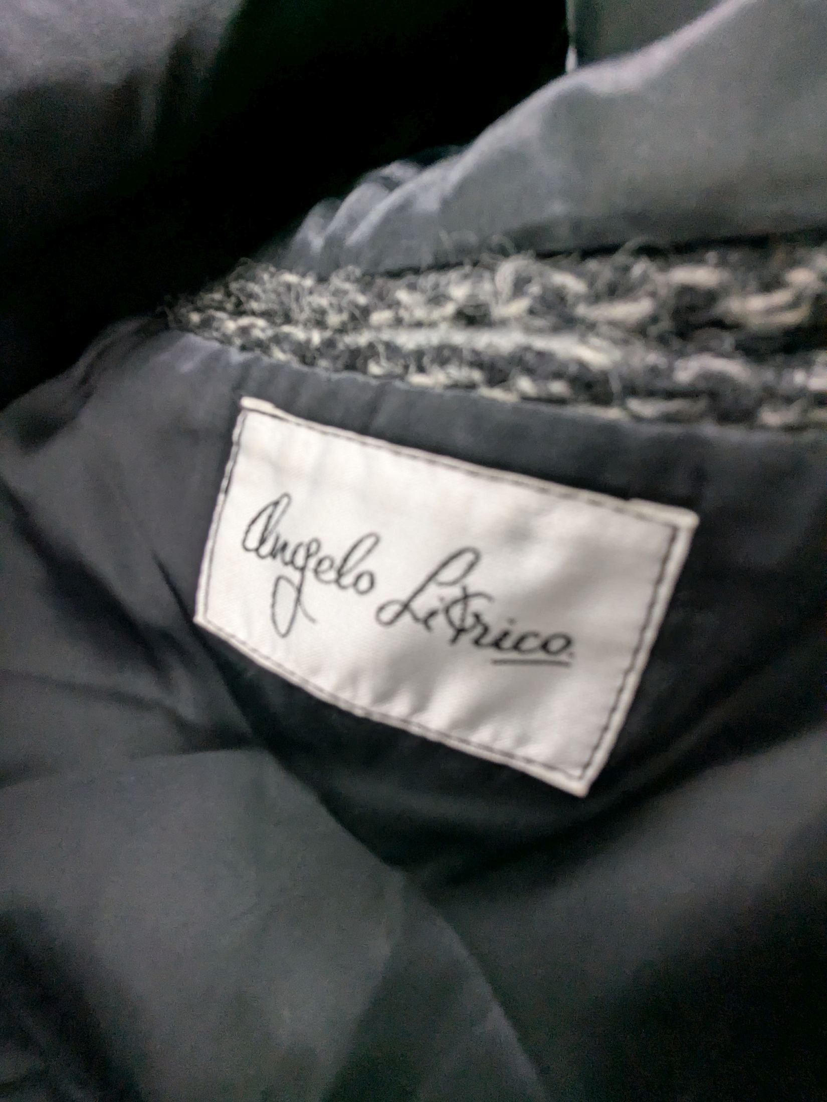 Lot 24 - Women’s & Unisex Designer Coat Bundle – Superdry, Cashmere Blend, Vintage & Branded Reseller Lot x5 - Image 11