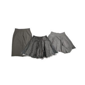 Lot 29 - Ladies Skirt Bundle Size 12–18 – Oasis, Betty Jackson Black & Louis Charles Smartwear Resale Opportunity x3