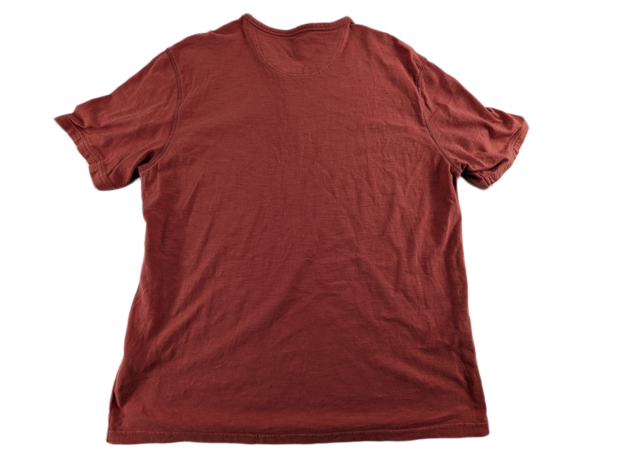 Lot 26 - Mixed Branded Casualwear Bundle – Disney Nightmare Before Christmas, Hoodrich Sweatshirt, Saltrock & North Coast Reseller Lot x4 - Image 5