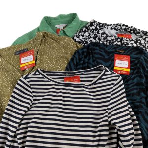 Lot 22 - Women’s Blouse & Top Bundle – Laura Ashley, M&S, Warehouse & Vetiver Mixed Sizes Reseller Lot x5